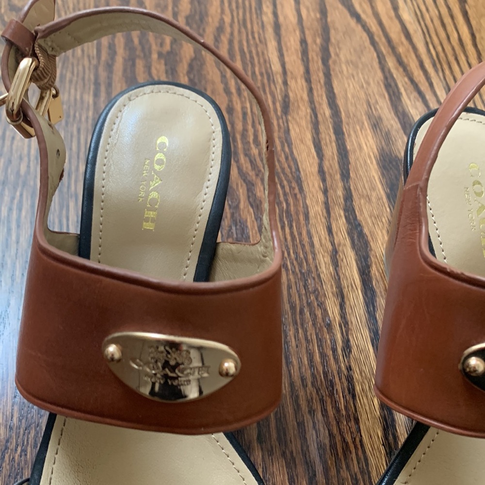 Coach Black and Brown Leather Sandals - Women's Size 6.5 - Picture 2 of 5